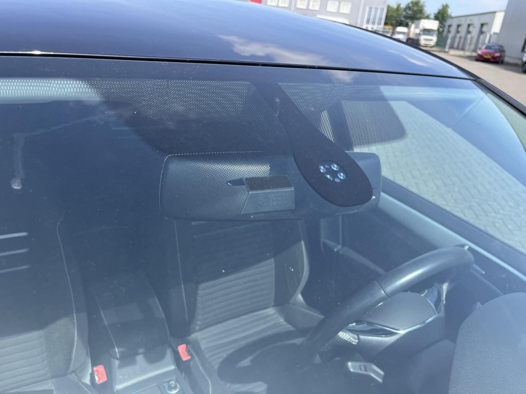 Volkswagen Golf 1.2 tsi cup edition 85 dkm navi