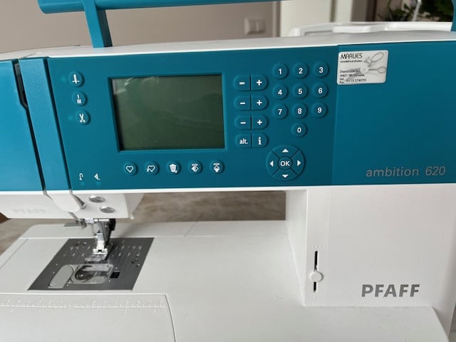 Naaimachine