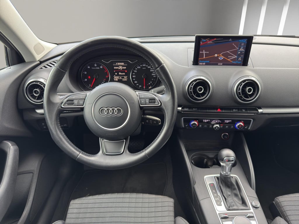 Audi A3 sportback 1.4 tfsi ambition pro line s | navigatie | stoelverwarmin