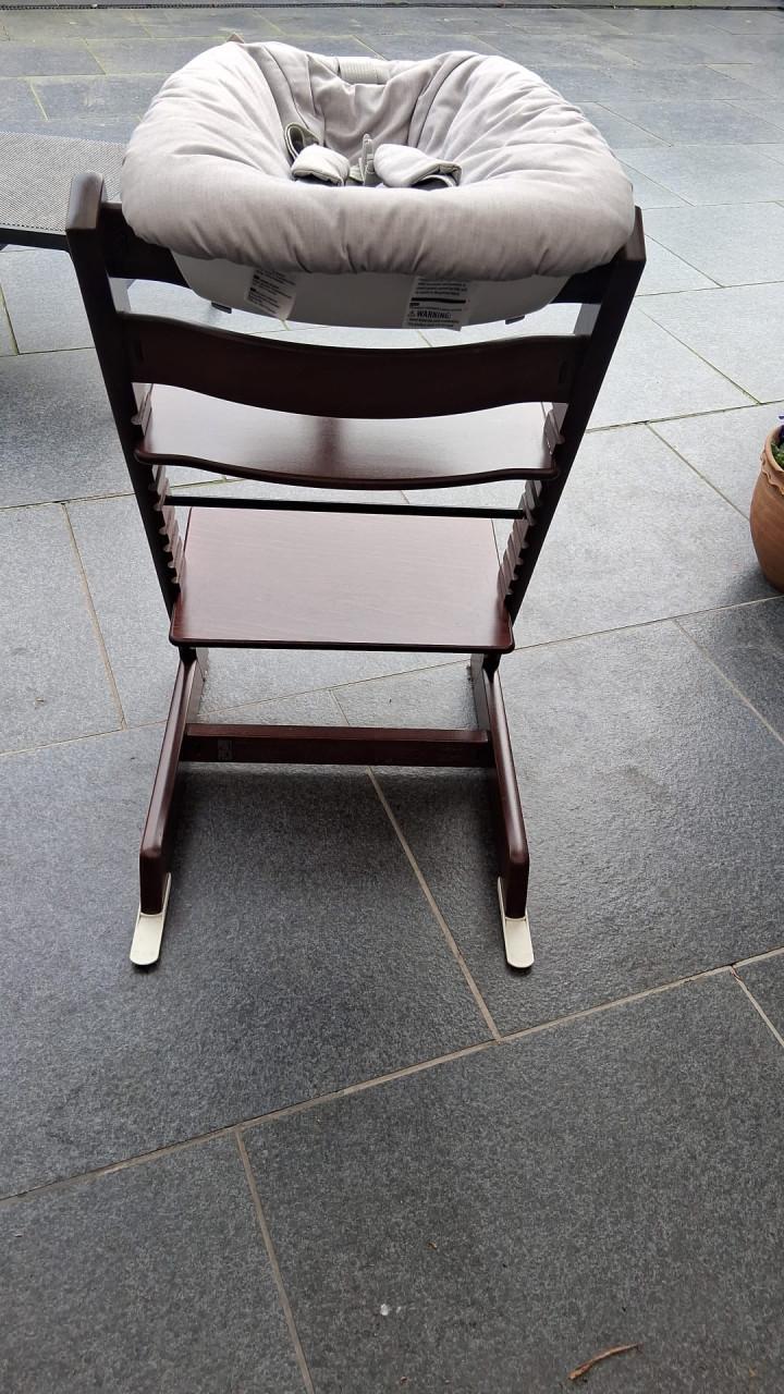 Te koop stokke trip trap met new Born set zgan