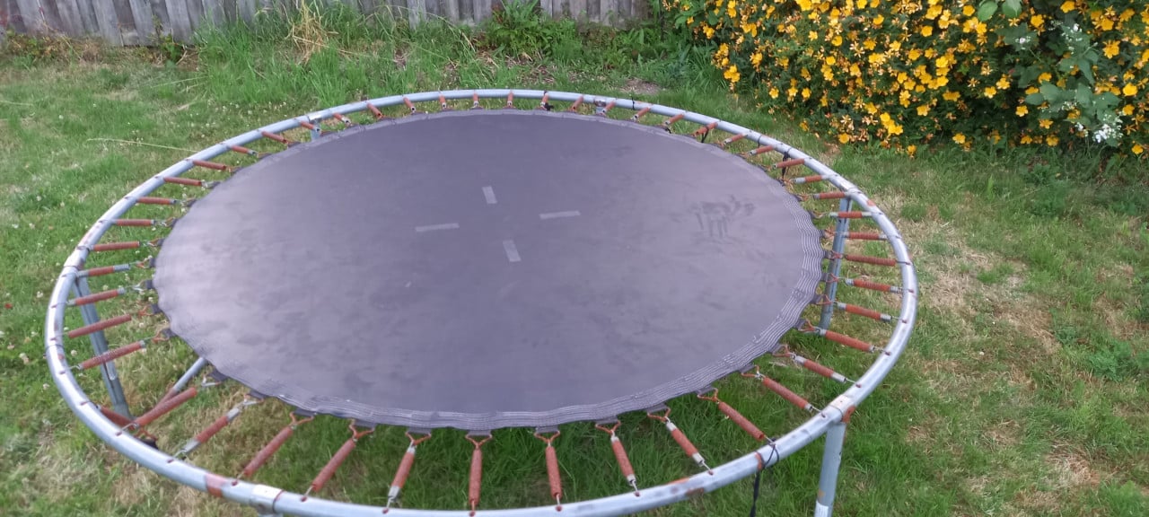 Gratis Trampoline