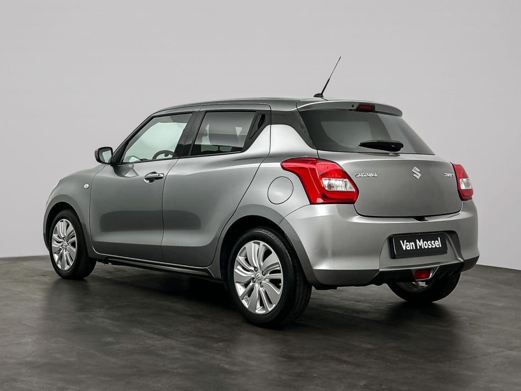 Suzuki Swift 1.2 select | stoelverwarming | navigatie | bluetooth | airco |