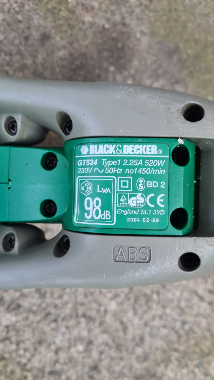 Black-Decker El.Heggenschaar 220V-520W-1450/min
