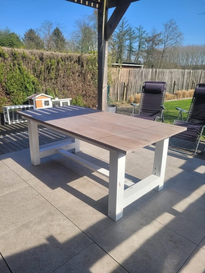 EIKEN TUINTAFEL 180 / 200 / X 78 NIEUW IN VERPAKKING