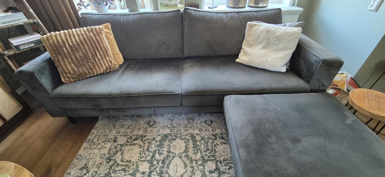 Bank met  hocker
