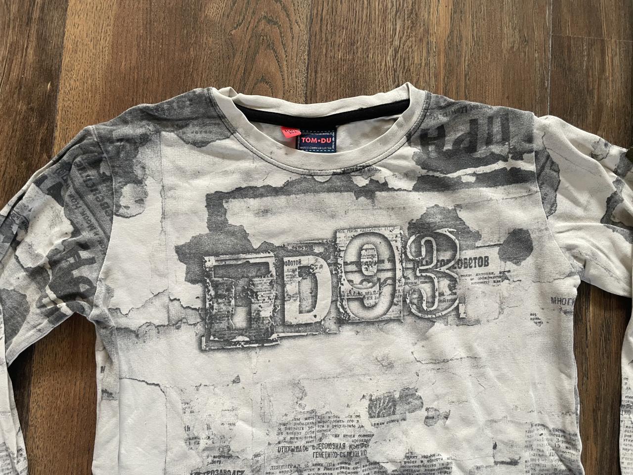 Nette Jongens Tshirt - Merk Tom-Du (Maat140)