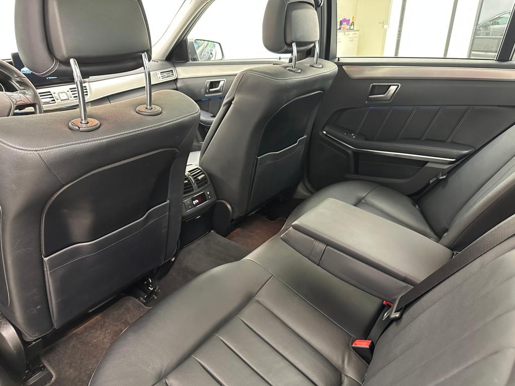 Mercedes-Benz E-Klasse 200 ambition avantgarde | panoramadak | trekhaak | l