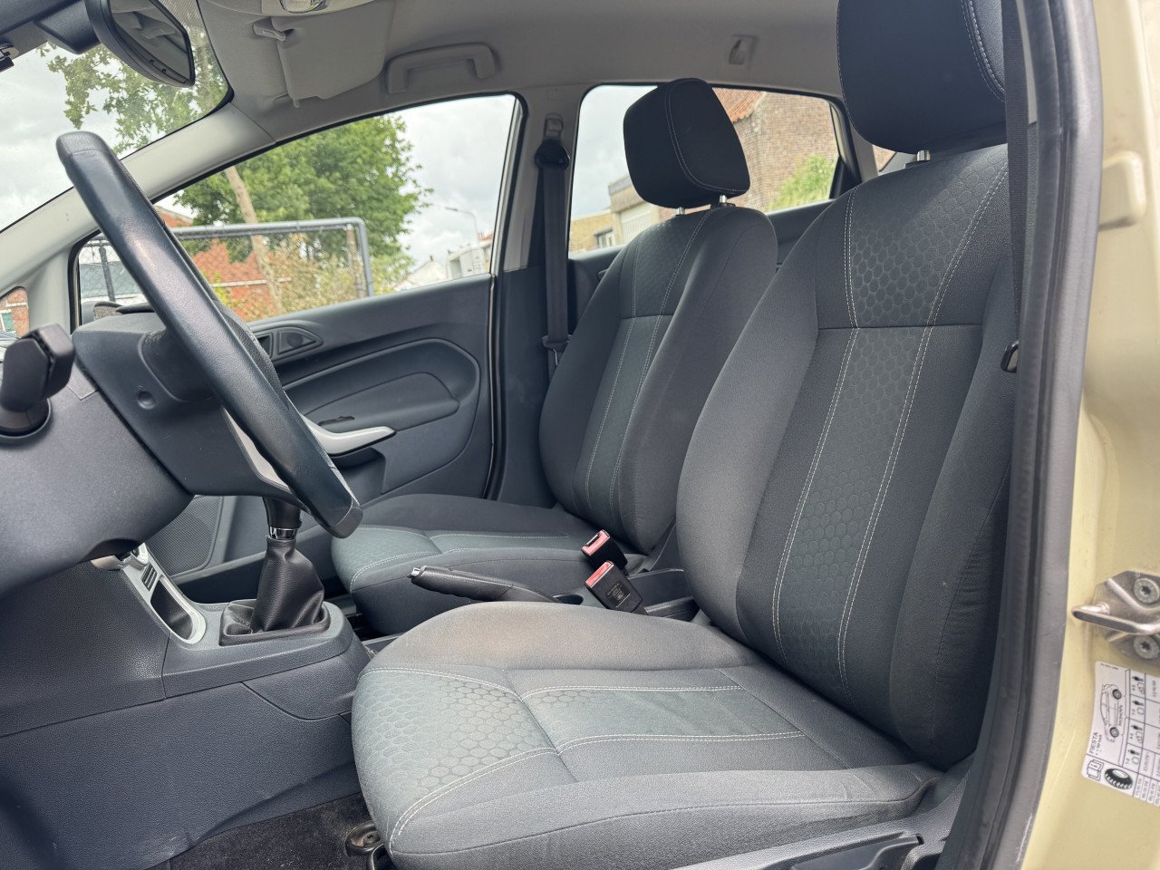Ford Fiesta 1.25 44KW Titanium 5DRS 2009 Wit Airco Apk Nap