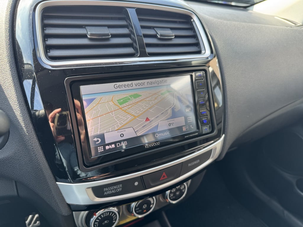 Mitsubishi Asx 1.6 cleartec intense | navigatie | trekhaak | airco | achter