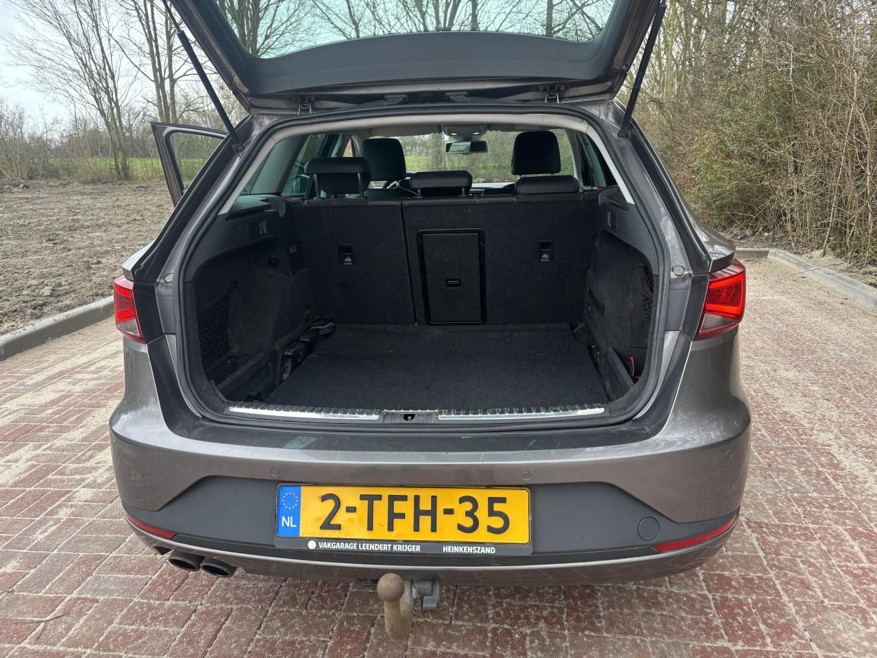 SEAT Leon FR First Edition 1.4 TSI (2014)