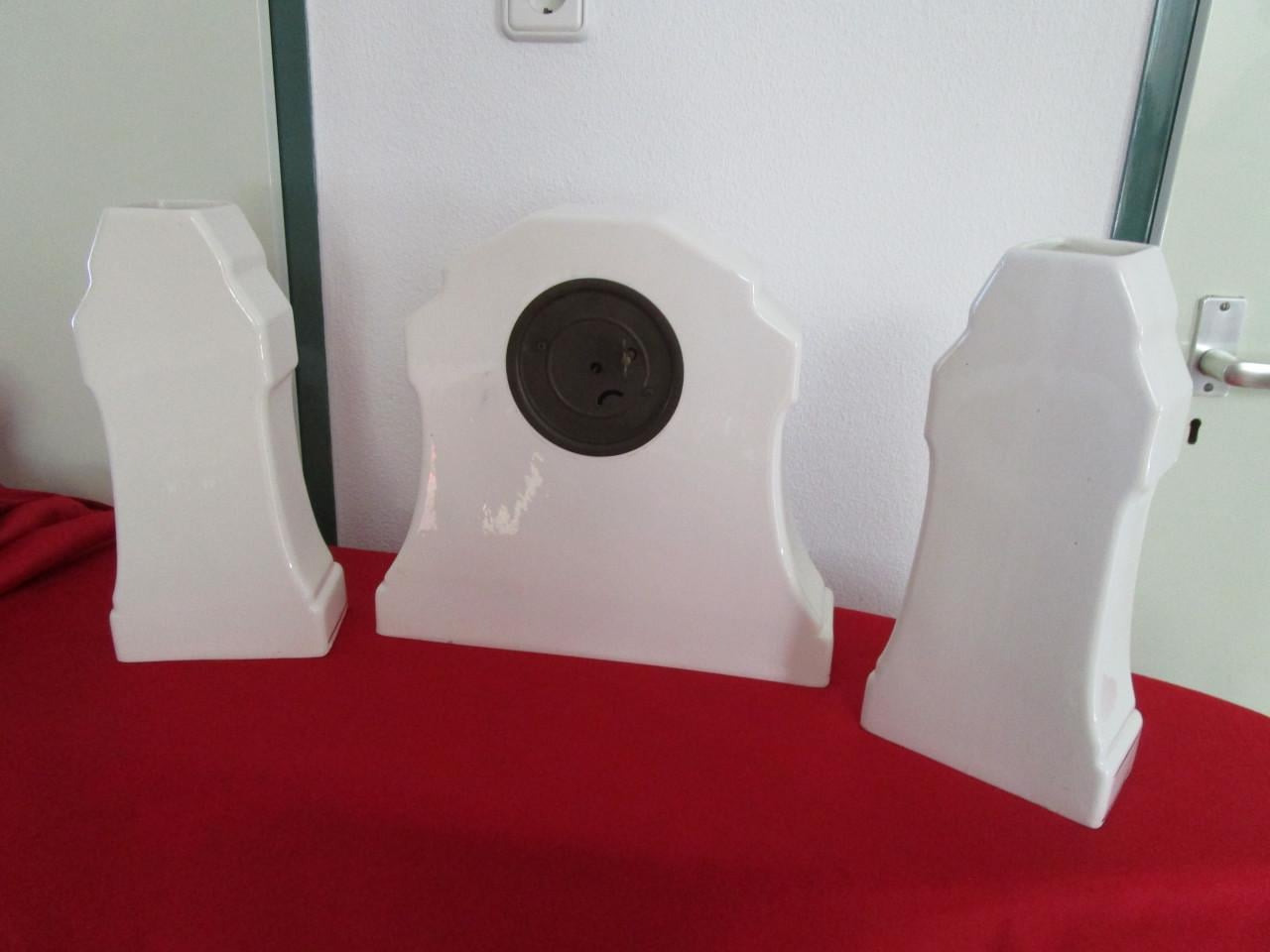 3 DELIG KASTSTEL