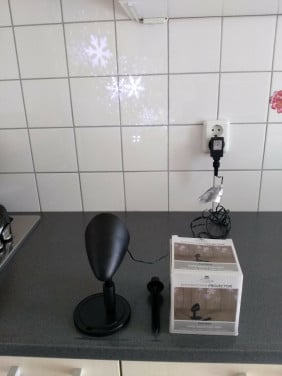 Snowstorm projector