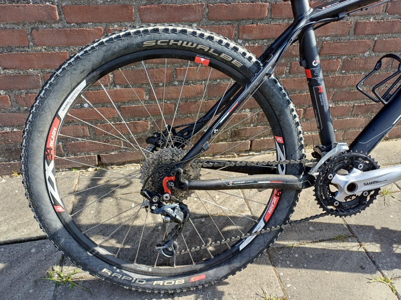 Mountainbike Cube LTD