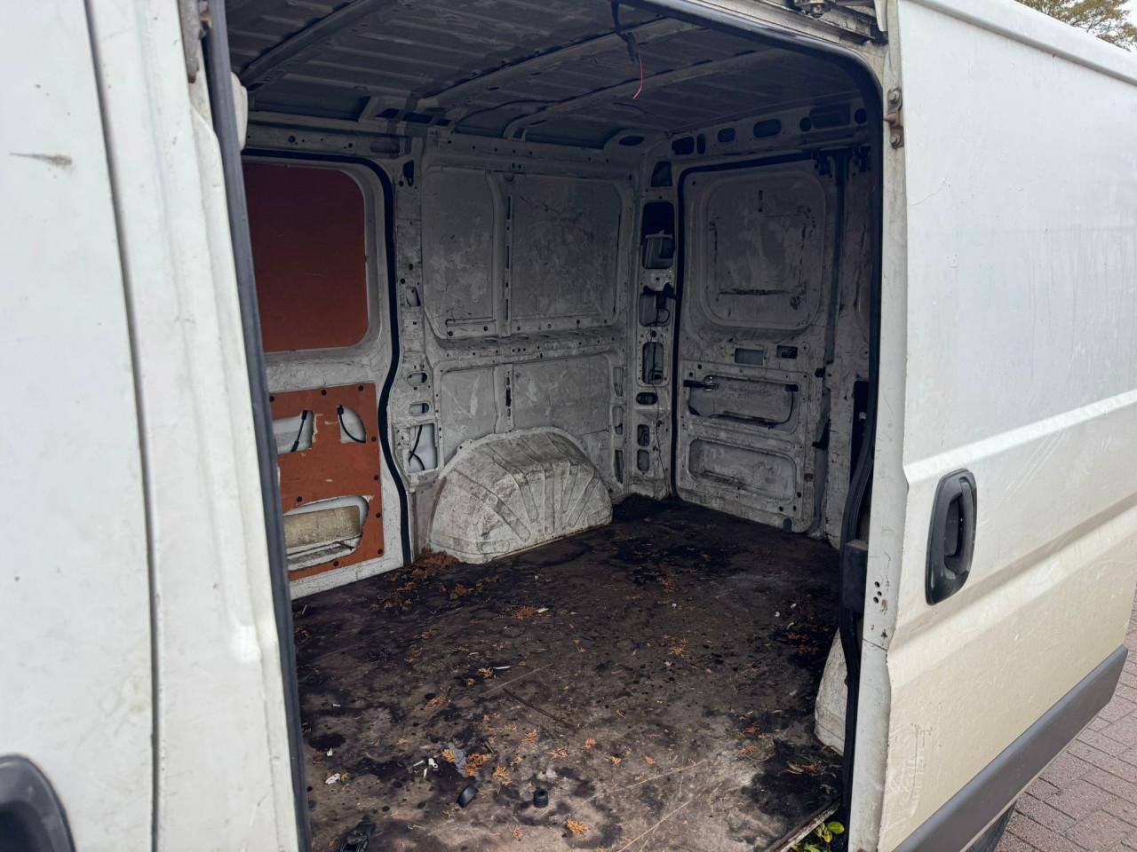 Peugeot  boxer bj 2007  1000 euro