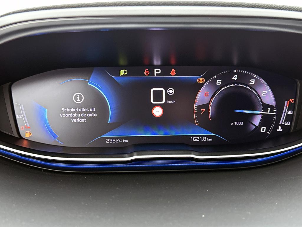 Peugeot 3008 130 pk automaat gt | rijklaar | elektrische achterklep | adapt