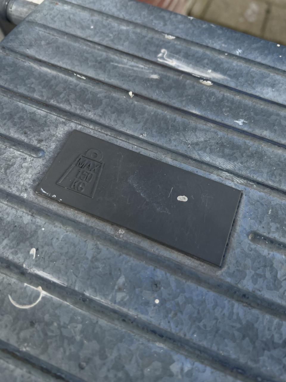 Aluminium huishoudelijk Trap 4 treden draagvermogen 150 kg.