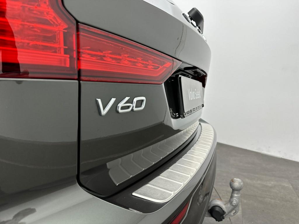 Volvo V60 t6 340pk recharge inscription| pano| 360camera| adap.cruise| tre