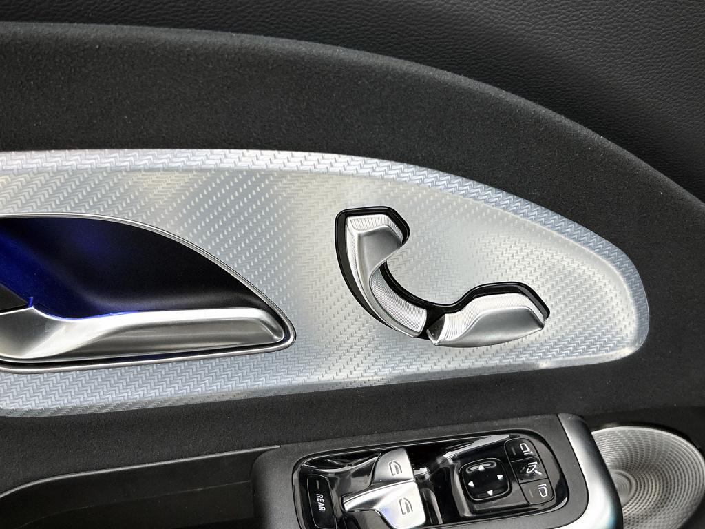 Mercedes-Benz Glb 250+ business solution amg 7p. 85.5 kwh | premium plus pa