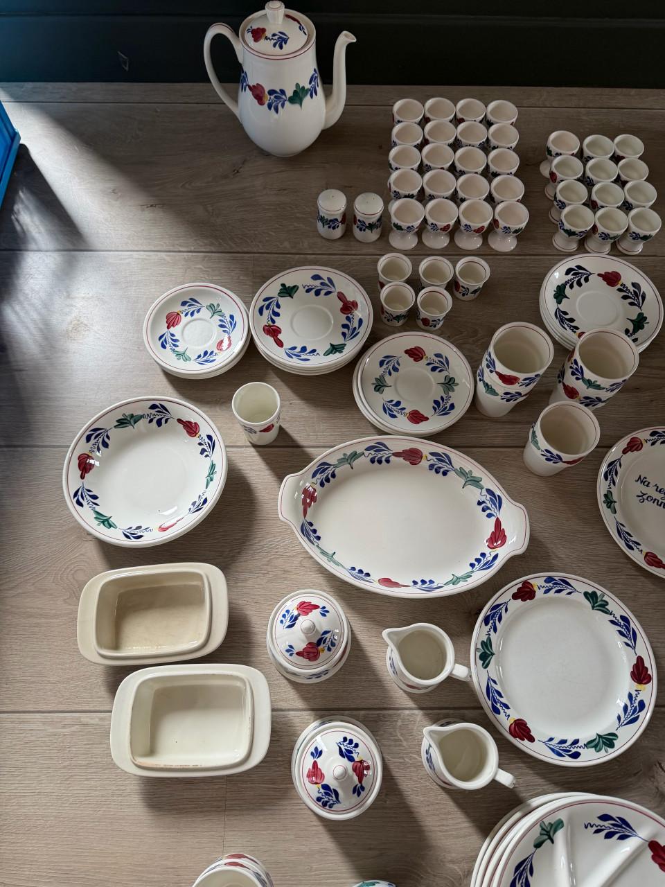 Boch boerenbont servies