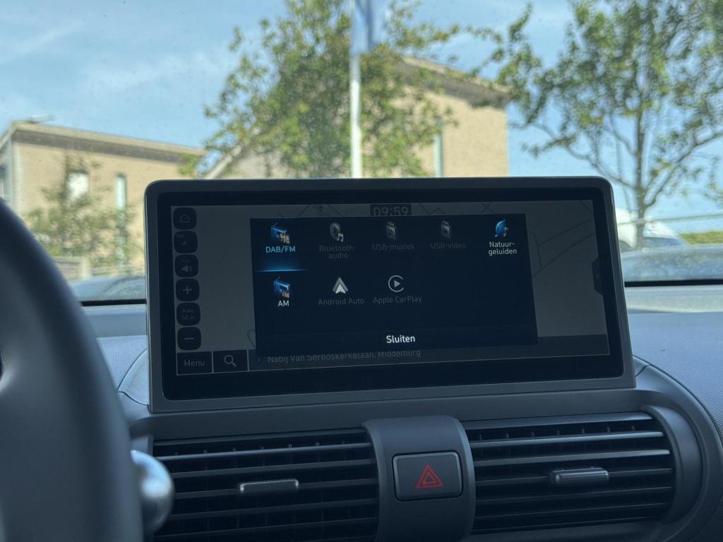 Hyundai Inster cross sky plus 49 kwh direct beschikbaar!