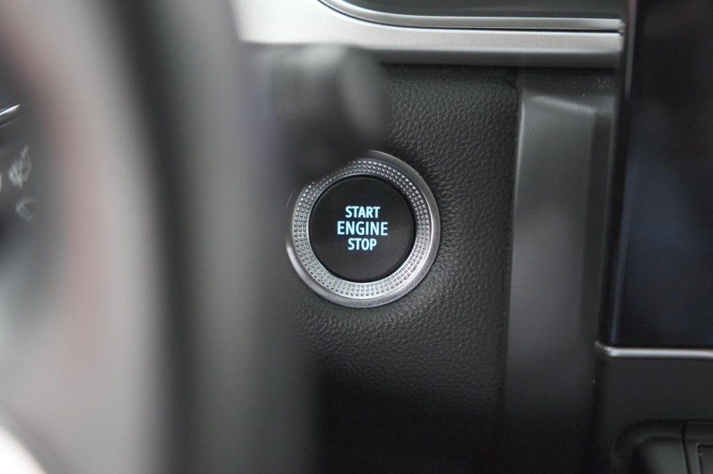 Renault Captur 1.6 e-tech plug-in hybrid 160 intens | trekhaak | camera | a