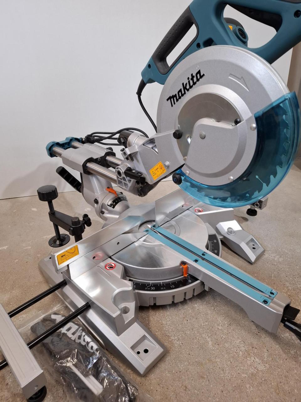 Makita LS1018L - afkortzaag