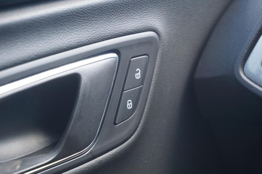 Seat Leon st 1.4 ecotsi fr connect climate / navi / cruise / camera / parke