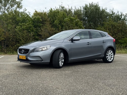 Volvo V40 1.6 T2 2015 Grijs