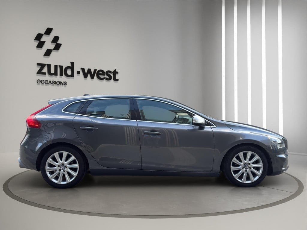 Volvo V40 1.6 d2 r-design leder led memory stoelverwarming