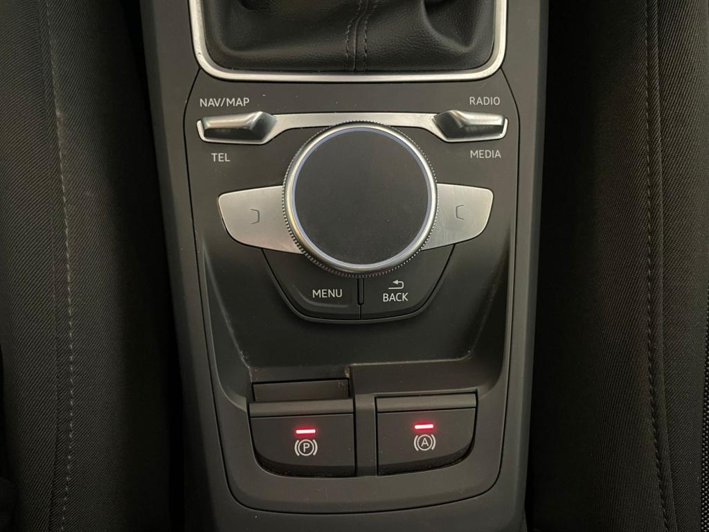Audi Q2 30 tfsi pro line