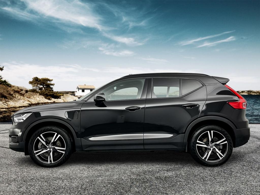 Volvo XC40 t5 262pk recharge r-design| pano| adap.cruise| 360camera
