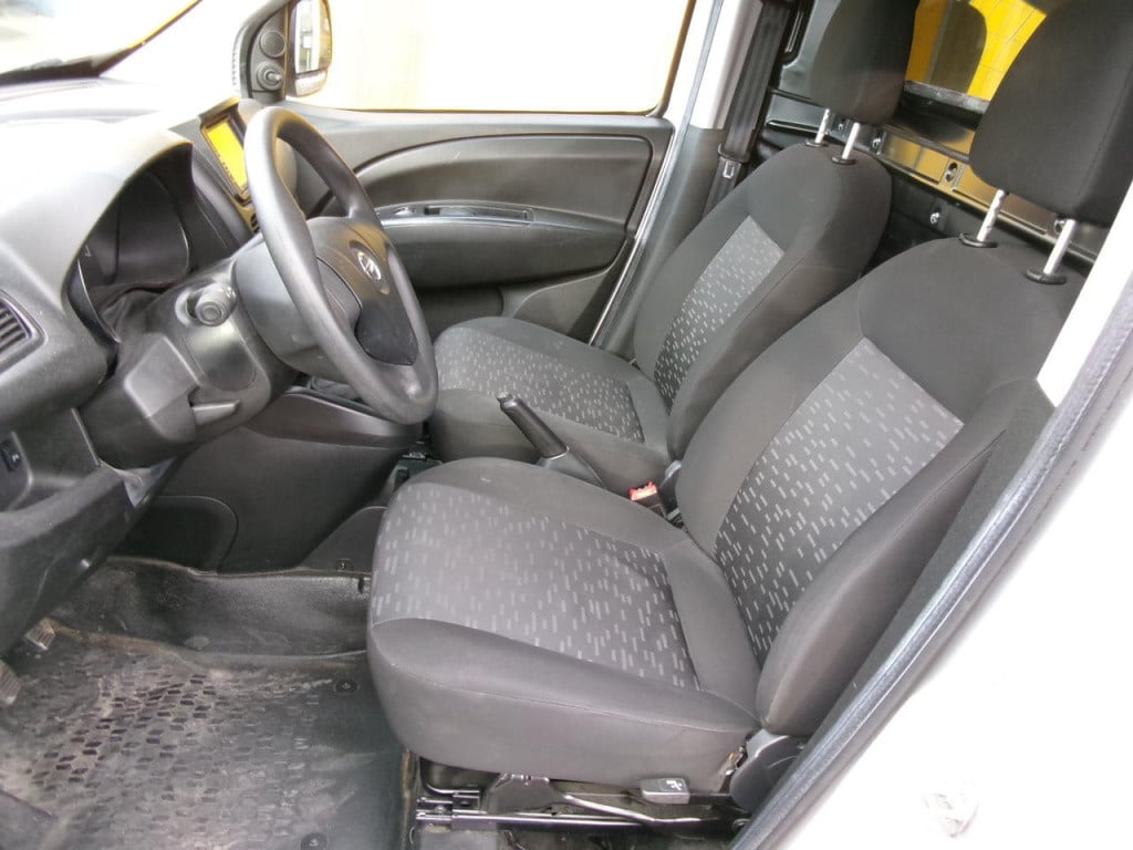 Opel Combo 1.3 cdti l2/h1 airco, schuifdeur 79000 km!!