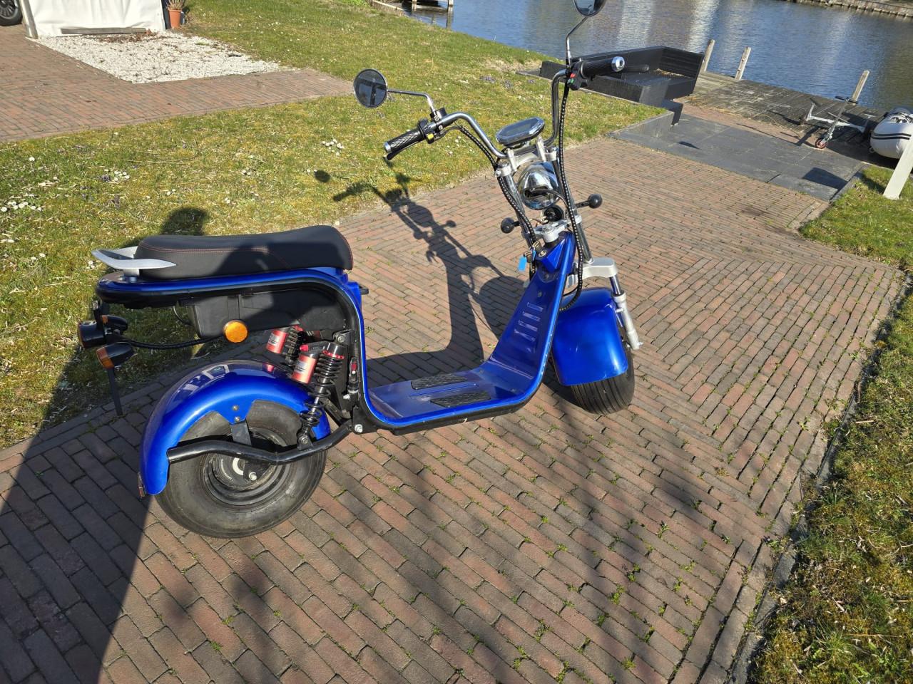 Citycoco electrische scooters geel kenteken als set te koop