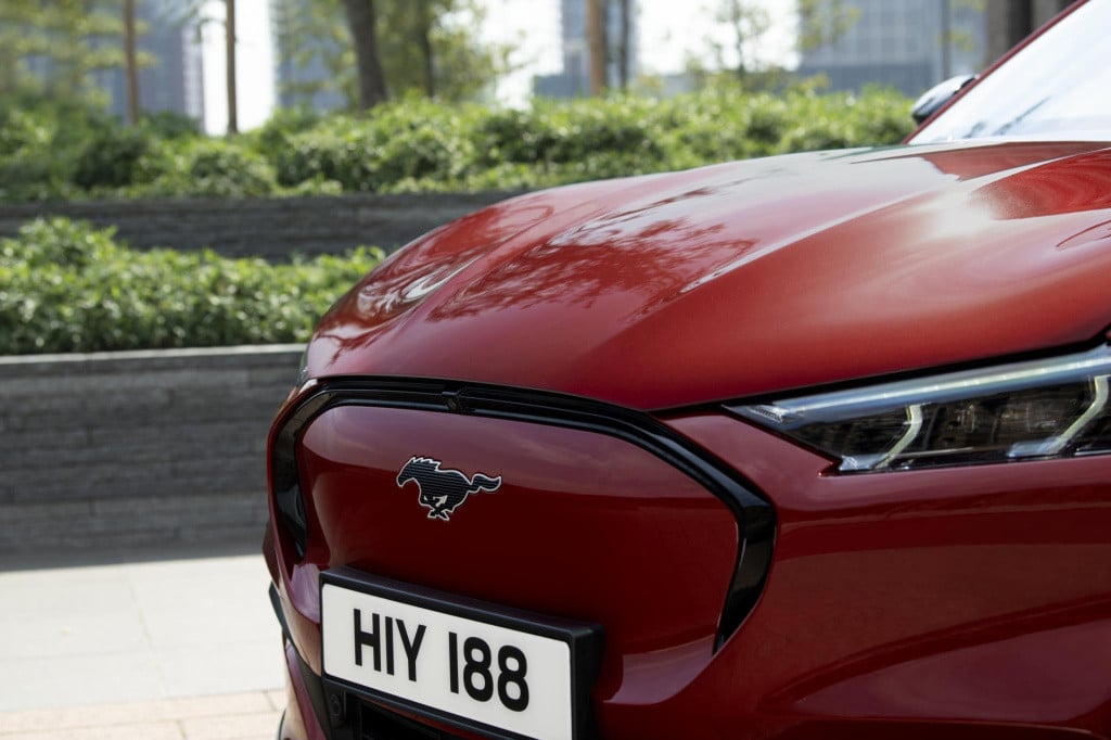 Ford Mustang Mach-e extended premium awd 98 kwh ford mustang mach-e 98kwh e