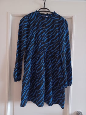 Jurk maat 146/152