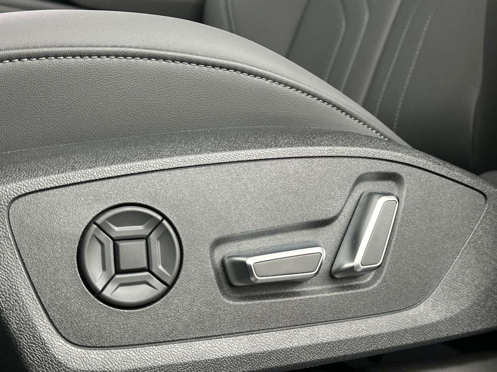 Audi Q3 s edition e-hybrid 200 kw / 272 pk suv 6 versn. s-