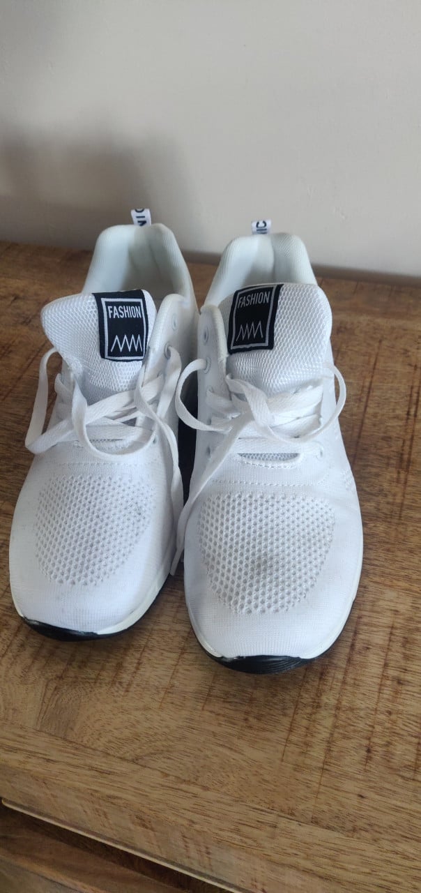 Sneakers maat 41