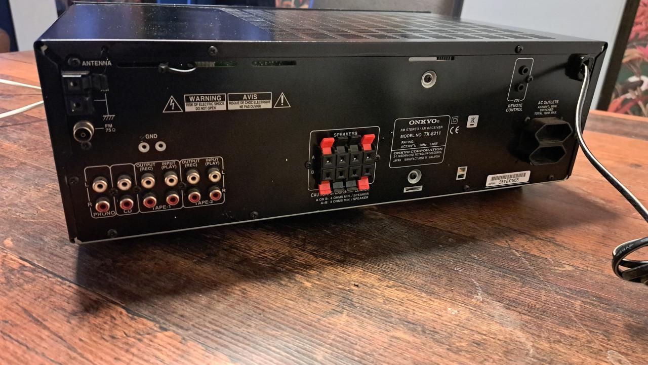 Onkyo 8811 receiver