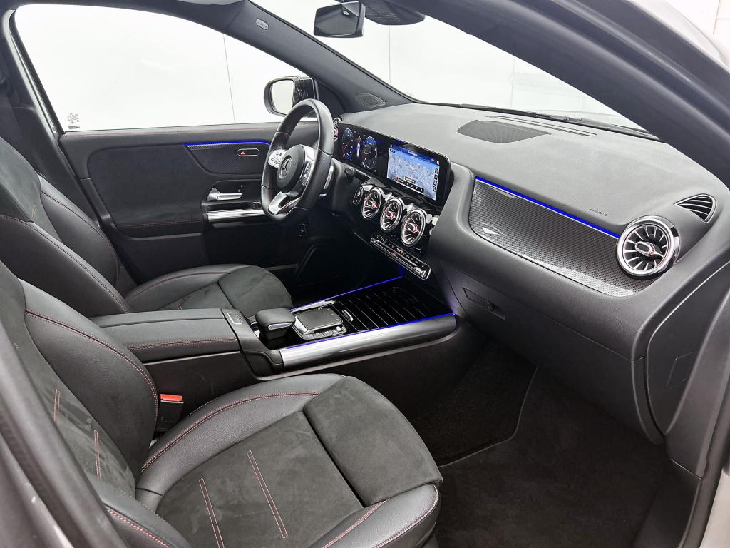 Mercedes-Benz Gla-klasse 200 business solution amg | sfeerverlichting | tre