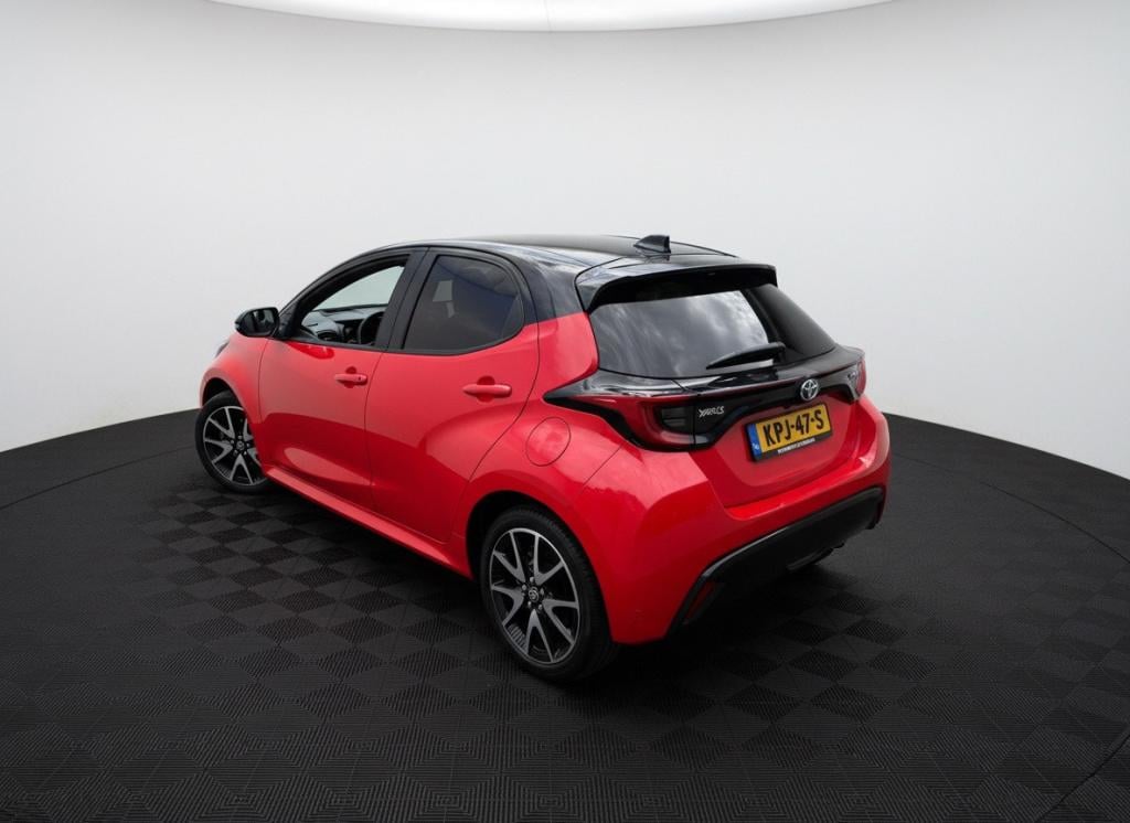 Toyota Yaris 1.5 hybrid executive