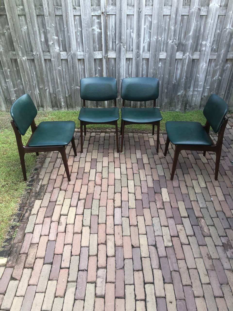 4 vintage eettafel stoelen.