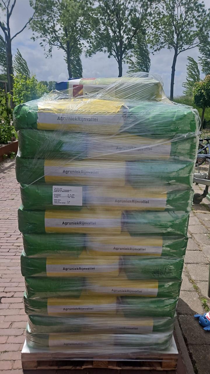 Kippen kuiken konijnen voer