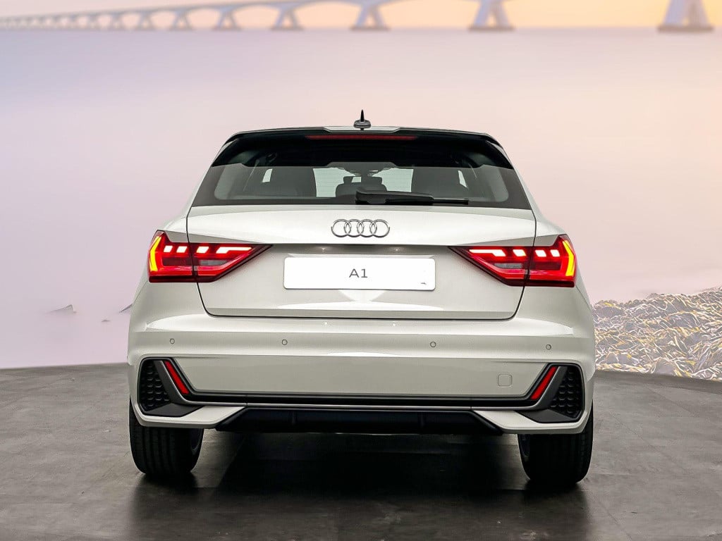 Audi A1 Sportback s edition 25 tfsi 70 kw / 95 pk sportback 7 versn.