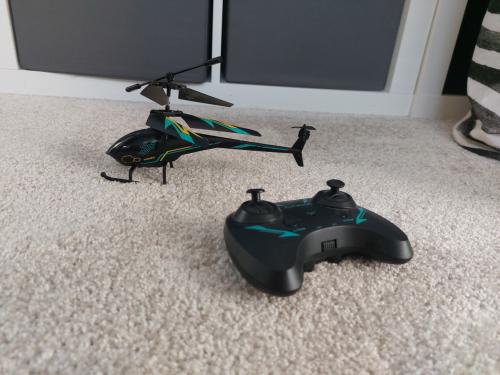 Ophalen, Silverlit Flybotic Air Mamba helikopter