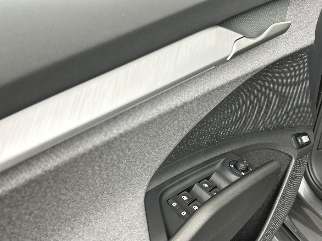 Skoda Enyaq Iv business edition elektromotor 210 kw / 286 pk suv