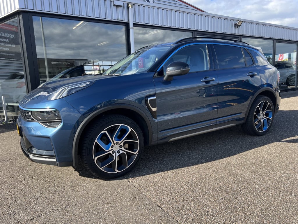 Lynk & Co 01 1.5 261pk phev 7dcth plug in hybrid , trekhaak , 360gr camera 