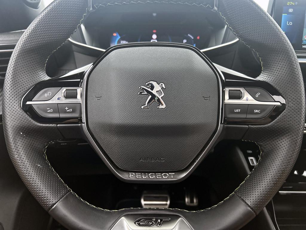 Peugeot E-2008 ev gt 50 kwh | rijklaar | panoramadak | stoelverwarming | ad