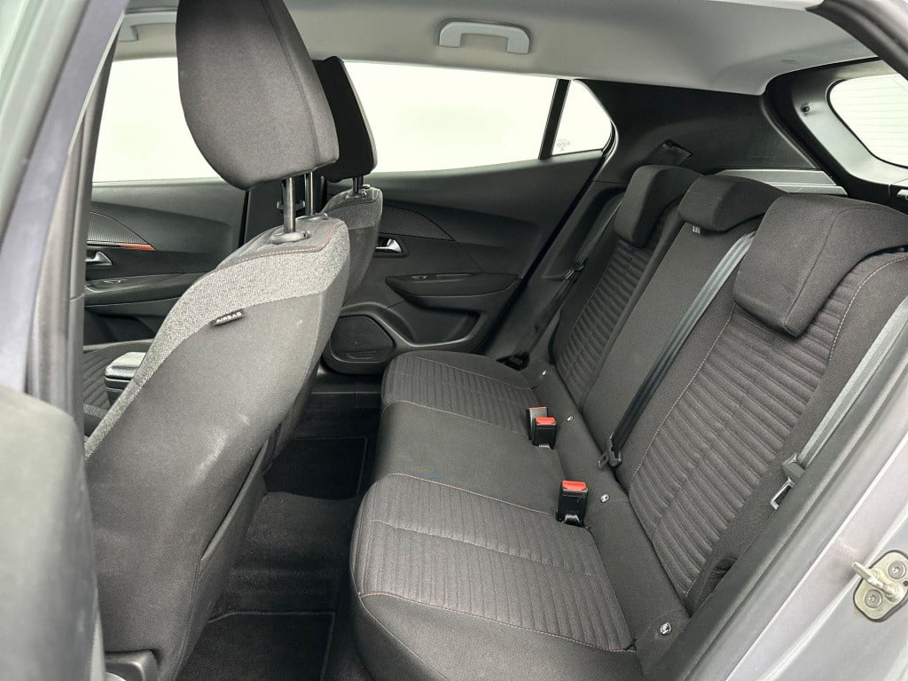 Peugeot 2008 1.2 puretech blue lease active | navigatie | camera | climate 