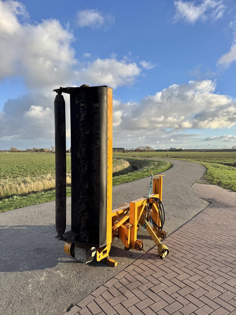 Hemos Klepelmaaier MK 200