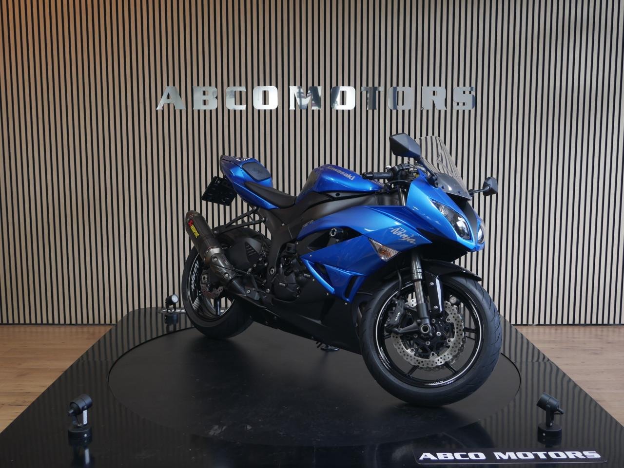 KAWASAKI NINJA ZX-6R